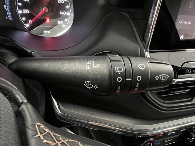 Photo of 2022 Redline Pearlcoat Jeep Compass