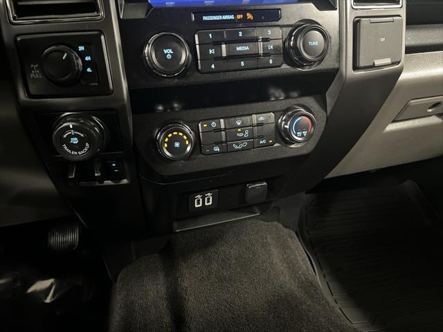 Photo of 2020 Agate Black Metallic Ford F-150