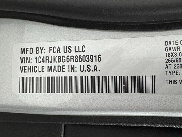 Photo of 2024 Silver Zynith Jeep Grand Cherokee L