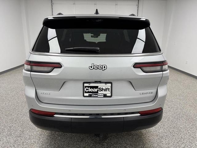 Photo of 2024 Silver Zynith Jeep Grand Cherokee L