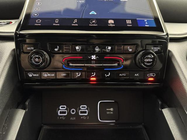 Photo of 2024 Silver Zynith Jeep Grand Cherokee L