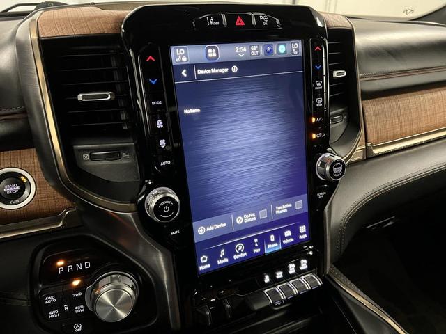 Photo of 2022 Diamond Black Crystal Pearlcoat RAM 1500
