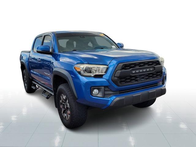 Photo of 2018 Blazing Blue Pearl Toyota Tacoma