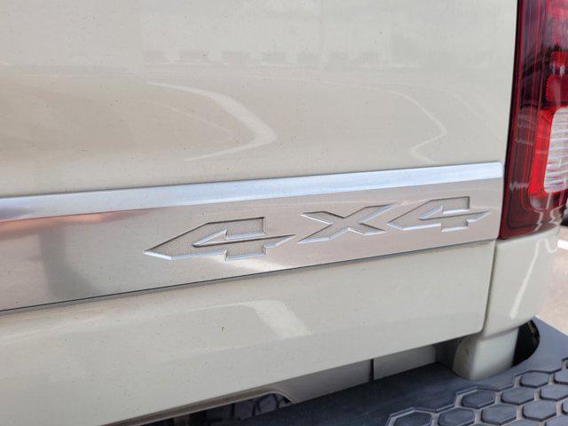 Photo of 2018 Pearl White RAM 2500