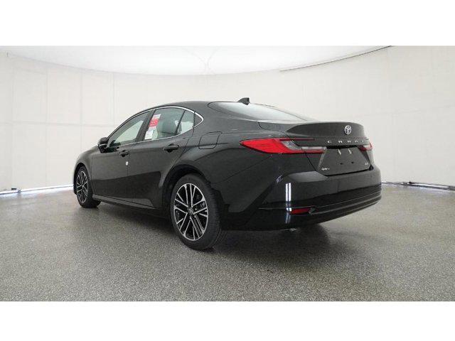 Photo of 2025 Midnight Black Metallic Toyota Camry