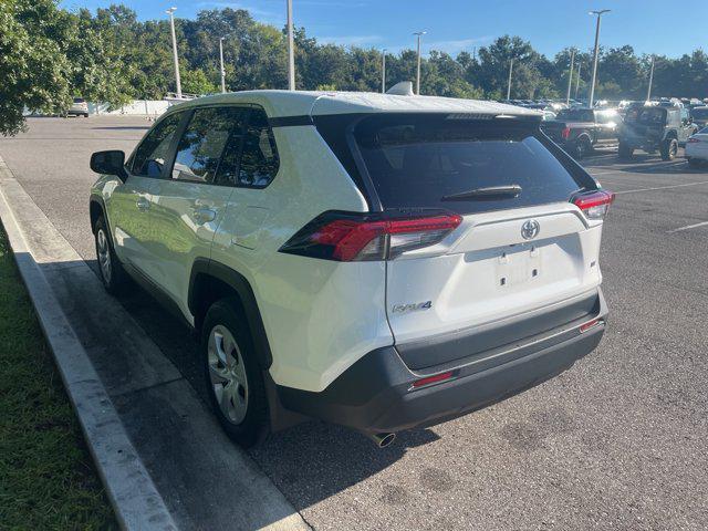 Photo of 2025 Ice Cap Toyota RAV4