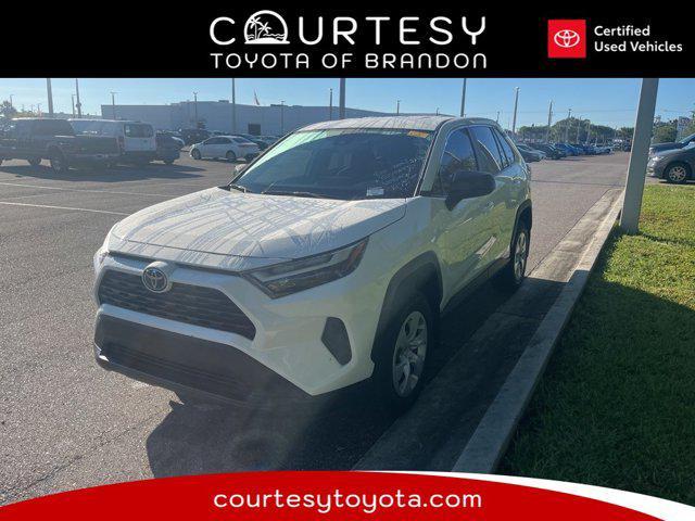 Photo of 2025 Ice Cap Toyota RAV4