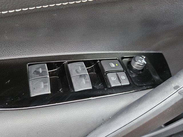 Photo of 2025 Gray Toyota Corolla