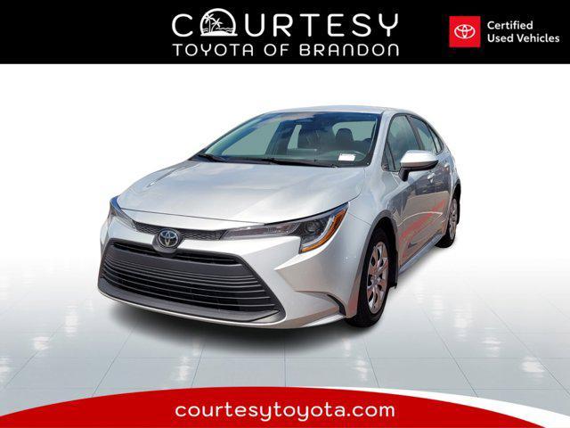 Photo of 2025 Classic Silver Metallic Toyota Corolla