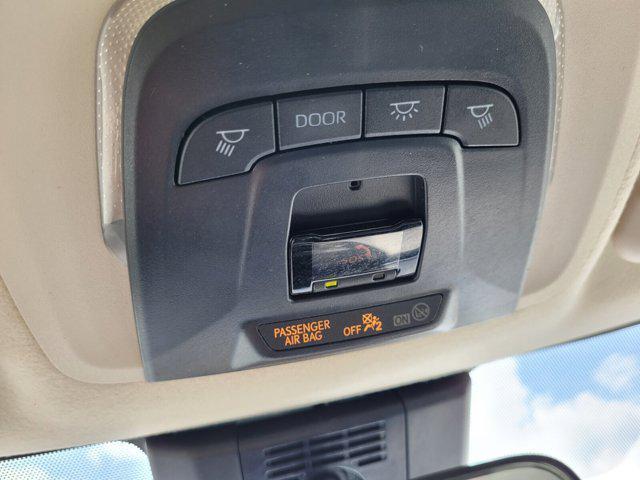 Photo of 2023 Midnight Black Metallic Toyota Corolla