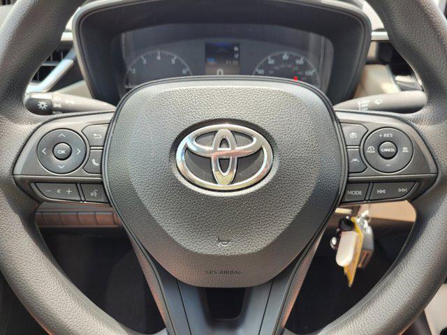 Photo of 2023 Midnight Black Metallic Toyota Corolla