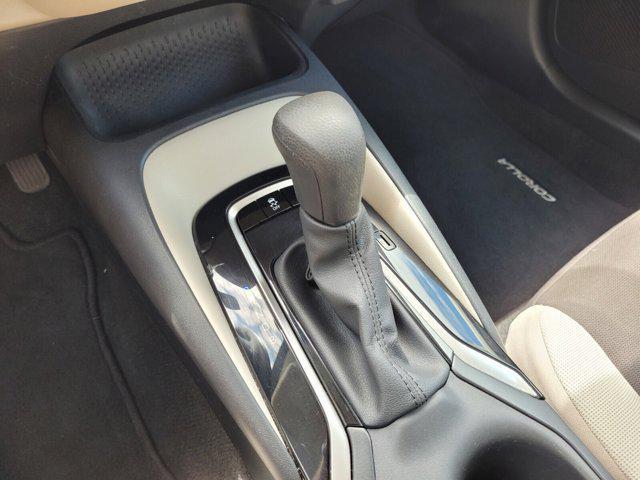 Photo of 2023 Midnight Black Metallic Toyota Corolla