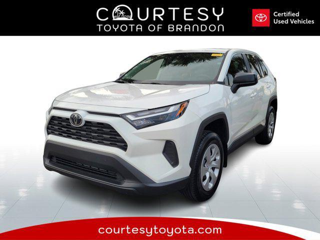 Photo of 2025 Ice Cap Toyota RAV4