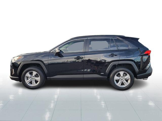 Photo of 2025 Midnight Black Metallic Toyota RAV4 Hybrid