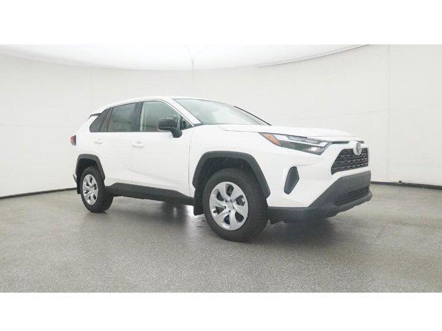 Photo of 2025 Ice Cap Toyota RAV4