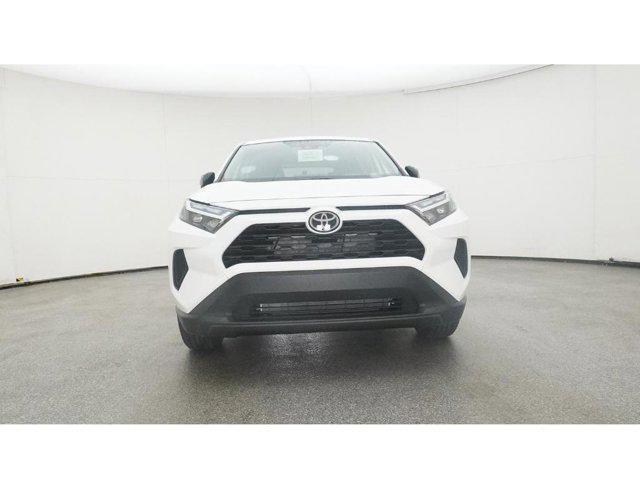 Photo of 2025 Ice Cap Toyota RAV4