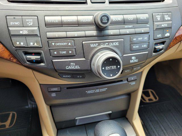 Photo of 2012 White Honda Accord