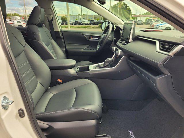 Photo of 2022 Blizzard Pearl Toyota RAV4 Hybrid
