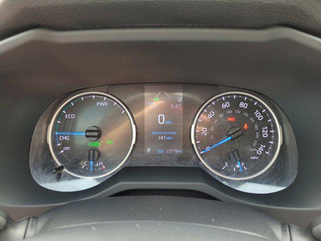 Photo of 2022 Blizzard Pearl Toyota RAV4 Hybrid
