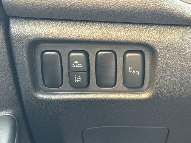 Photo of 2023 Red Diamond Mitsubishi Outlander Sport
