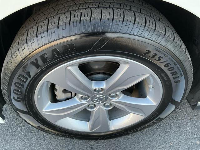 Photo of 2019 White Honda Odyssey