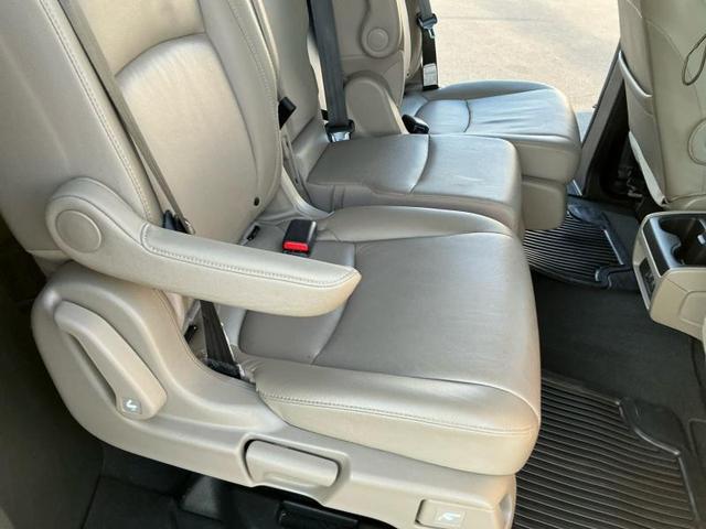 Photo of 2019 White Honda Odyssey