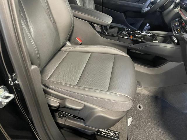 Photo of 2025 Black Buick Envision