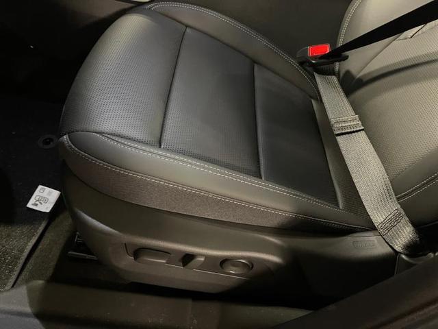 Photo of 2025 Black Buick Envision