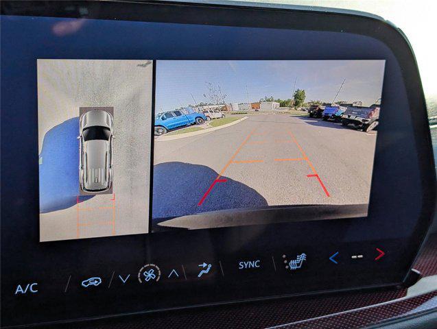 Photo of 2025 Mosaic Black Metallic Chevrolet Traverse