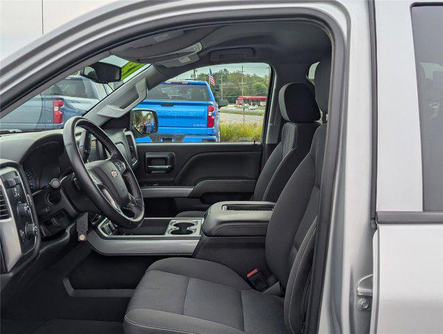 Photo of 2018 Silver Ice Metallic Chevrolet Silverado 1500