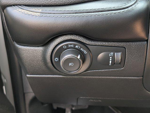 Photo of 2021 White Knuckle Clearcoat Dodge Durango
