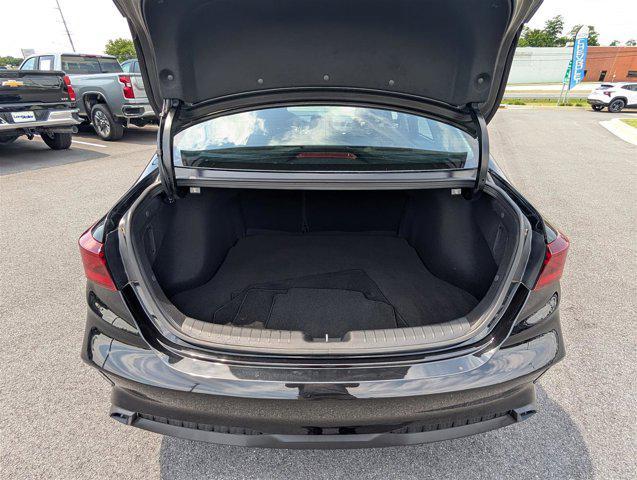 Photo of 2022 Aurora Black Kia Forte