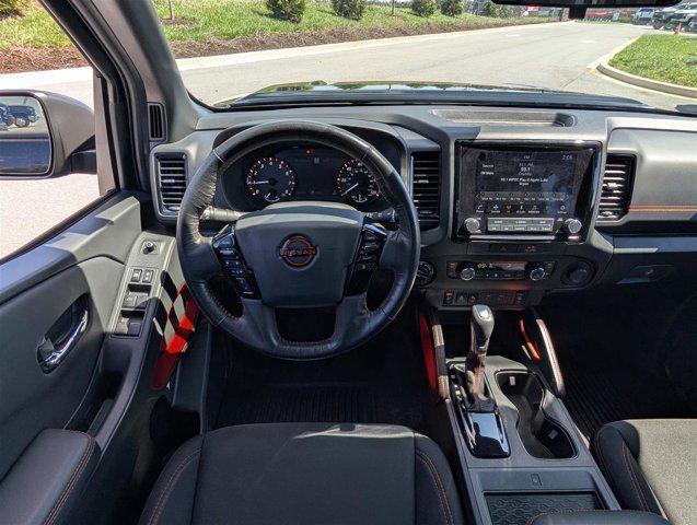 Photo of 2022 Super Black Nissan Frontier