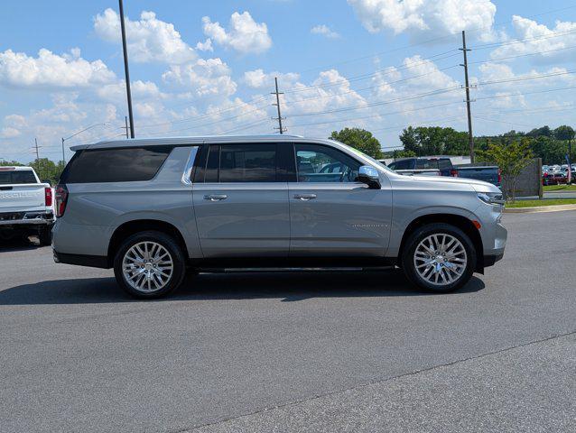 Photo of 2023 Sterling Gray Metallic Chevrolet Suburban