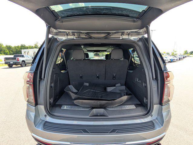Photo of 2023 Sterling Gray Metallic Chevrolet Suburban