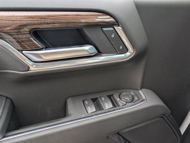 Photo of 2025 Summit White Chevrolet Silverado 1500