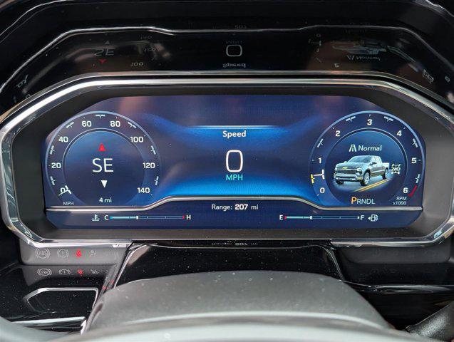 Photo of 2025 Summit White Chevrolet Silverado 1500