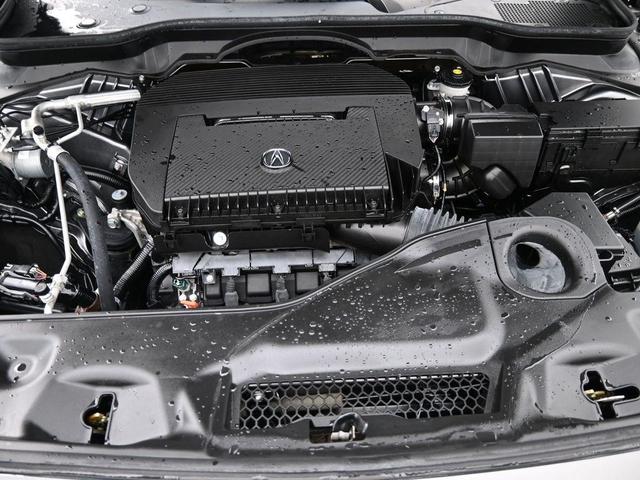 Photo of 2024 Liquid Carbon Metallic Acura MDX