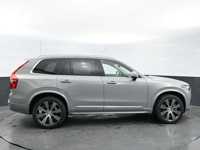 Photo of 2025 Metallic Volvo XC90 Plug-In Hybrid