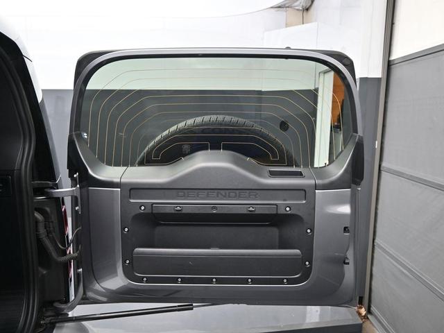 Photo of 2024 Eiger Grey Land Rover Defender