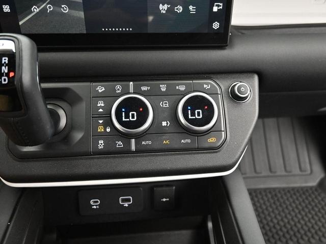 Photo of 2024 Eiger Grey Land Rover Defender