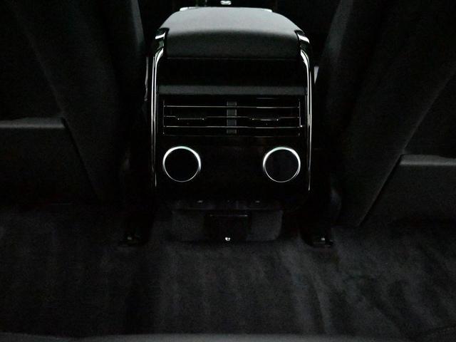 Photo of 2025 Fuji White Land Rover Range Rover Sport