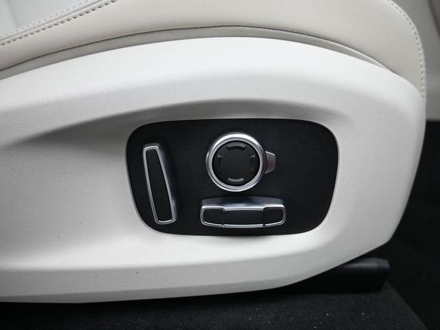 Photo of 2026 Firenze Red Jaguar F-PACE