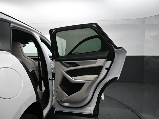 Photo of 2026 Ostuni Pearl White Jaguar F-PACE