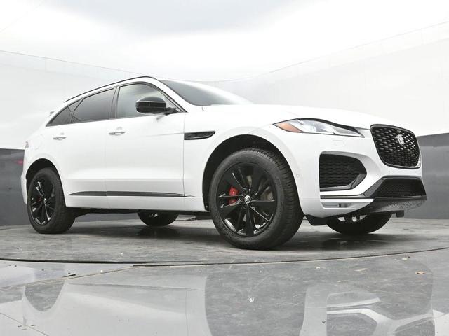 Photo of 2026 Ostuni Pearl White Jaguar F-PACE