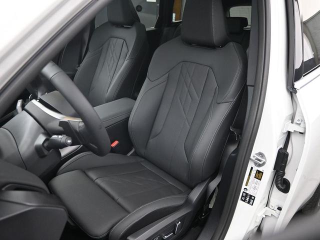 Photo of 2026 Alpine White BMW X3