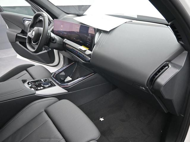 Photo of 2026 Alpine White BMW X3