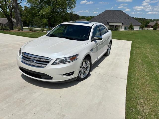 2010 Ford Taurus