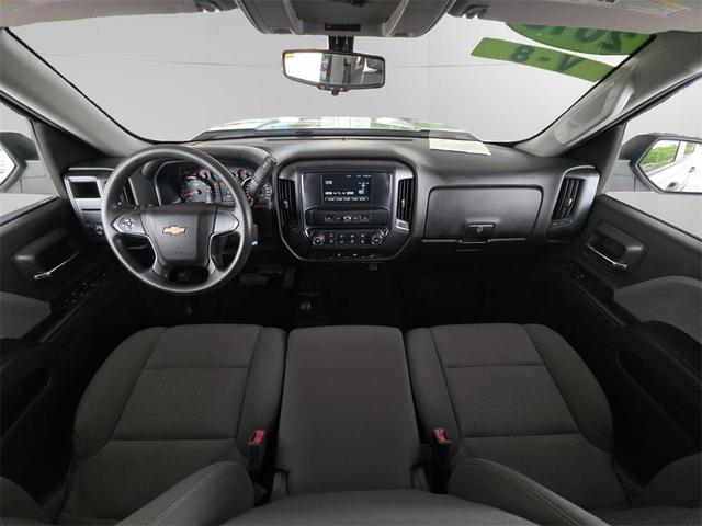 Photo of 2018 Silver Ice Metallic Chevrolet Silverado 1500