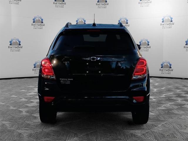 Photo of 2022 Mosaic Black Metallic Chevrolet Trax